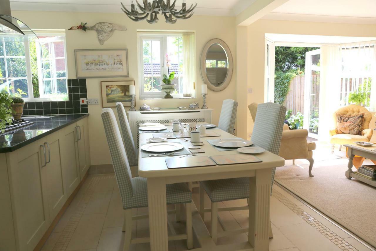 Harlequin B&B Ledbury Extérieur photo